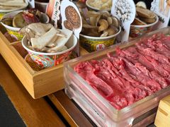 -菌自由丨野生菌火锅特色庭院餐厅(丽江古城店)