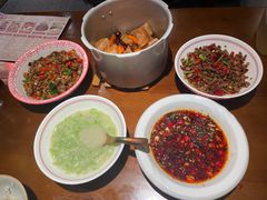 -蛮佬拾·乡里土菜馆(河西王府井店)