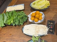 -紫伦饭店·香河肉饼