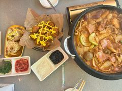 -豚妈妈汤饭·部队锅(南京东路店)