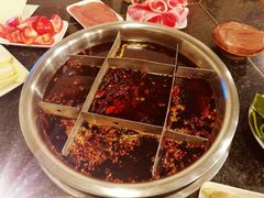 -邓莽子老火锅(中兴路总店)