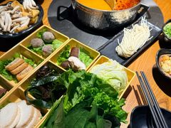 -呷哺呷哺 黄金牧场 (欢乐谷店)