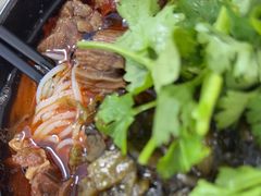 -一品郑记重庆牛肉米线馆(东泰路店)