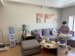 -爱陪伴尊享月子中心(国际店)