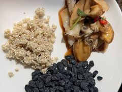 -怡咖啡海鲜自助餐厅(浦东香格里拉店)