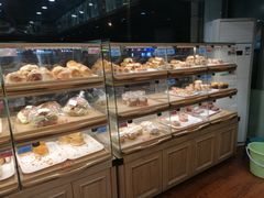 面包甜点陈列柜-新侨三宝乐面包店(崇文门店)