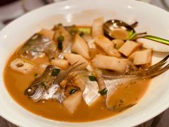 家烧白扁中鲳鱼-甬府小鲜(万象城店)