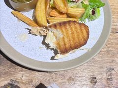 -靡瑅miti西式融合餐吧(星海湾水岸风情街店)