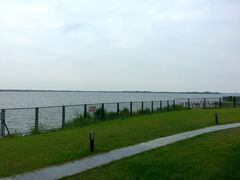 -上海滴水湖皇冠假日酒店