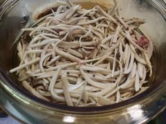 藜麦酵香火腿堂蒸手撕鸡枞-云腾食府·云南菜