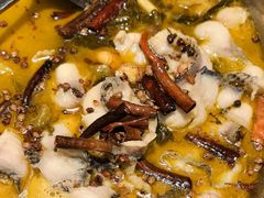 能喝汤的酸菜鱼-小户人家(循礼门南国中心店)