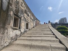 -石炮台公园