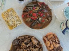 -阿峰饭店·本地土菜馆·农家土鸡煲·一品神仙鸡(报福店)