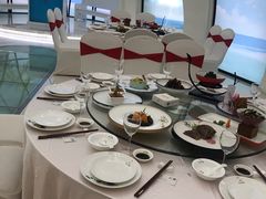 -双子楼大酒店(城开国际写字楼店)