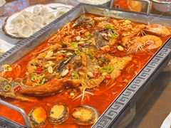 -东来菜馆•手抓海鲜家常菜•海鲜锅贴