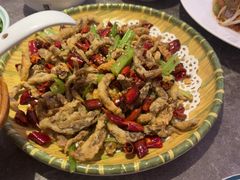 -闫府私房菜(恒隆店)