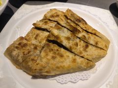 四皮三馅牛肉饼-燕春楼(海河华鼎店)