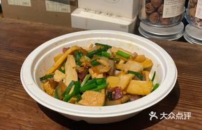 Preserved Pork with Tofu Cubes