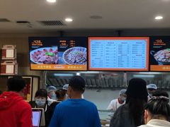 -闫家驴肉老店(华电一校店)