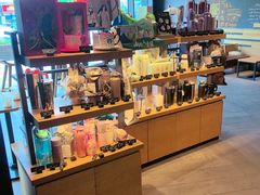 -星巴克(杭州桐庐利时广场店)