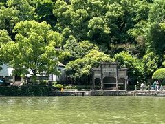 -严子陵钓台(富春江小三峡)