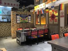 -马路牙子烧烤音乐酒馆(望京店)