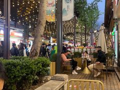 -霸王茶姬(南强街店)