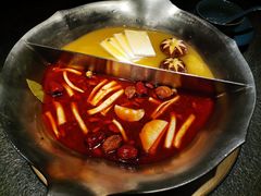 -湊湊火锅·茶憩(打浦桥日月光店)