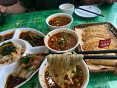 -令氏家外家周秦食府(高新店)