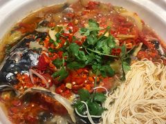 剁椒鱼头-彭厨(武陵源店)