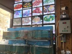 -老东镇啤酒屋海鲜加工·蒸汽海鲜·海鲜烧烤(台东店)