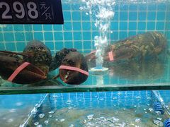 -覃记海鲜美食餐厅