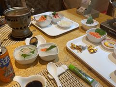 -雍和会海鲜姿造自助(湖东路店)