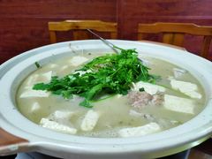 -芦茨金富饭庄·25年老字号·专做稻草鸡