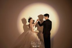 点击看大图 -THE QUEEN(北京店)