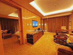 -北京朝阳悠唐皇冠假日酒店