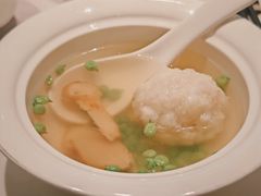 翡翠黄鱼狮子头-屋里厢上海菜馆