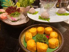 爆浆手打虾丸-捞王猪肚鸡火锅(财富中心店)