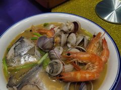 -春天里·老街坊餐厅(港隆广场店)