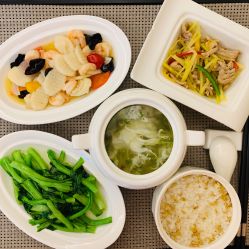 点击看大图 -盈月阁母婴护理中心·月子中心·月嫂育儿嫂