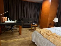 -无锡鼎尚皇冠酒店