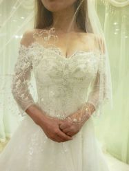 -艾米丽婚纱礼服