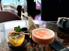 -OZONE 顶楼酒吧(香港丽思卡尔顿酒店)