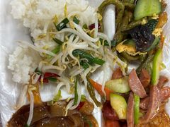 -食里香自助快餐(香槟小镇店)