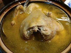 土鸡煲-缘来聚·徽菜名店(黄山宏村店)