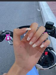 -赢韵美甲美睫瑞士净斑中心