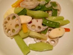 -萨拉伯尔水源素问店·韩国宫廷料理(人民路店)