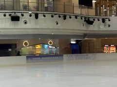-冠军冰场CHAMPION RINK(环球银泰城店)