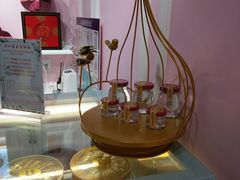 -金私燕鲜炖燕窝(万达店)