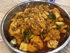 -江城燕子大排档(江汉路步行街店)